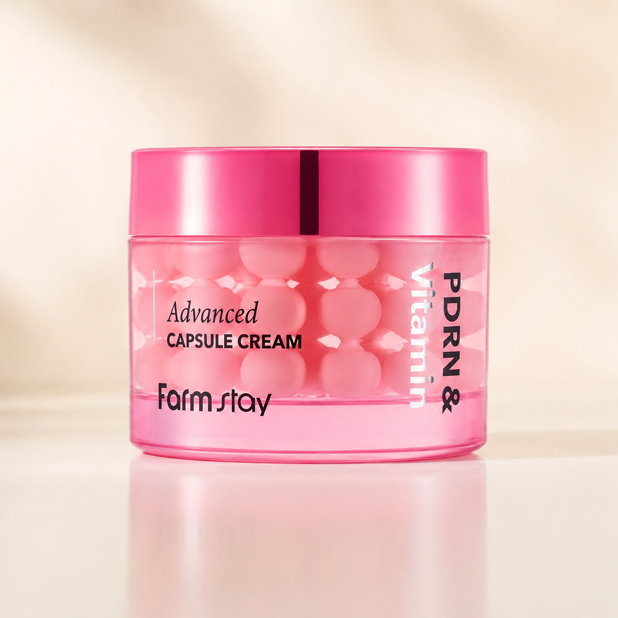 PDRN & Vitamin Capsule Cream von Farmstay auf hellem Hintergrund für intensive Feuchtigkeit und gepflegte Haut bei Beauty Skin Solution in Baar und Zug.